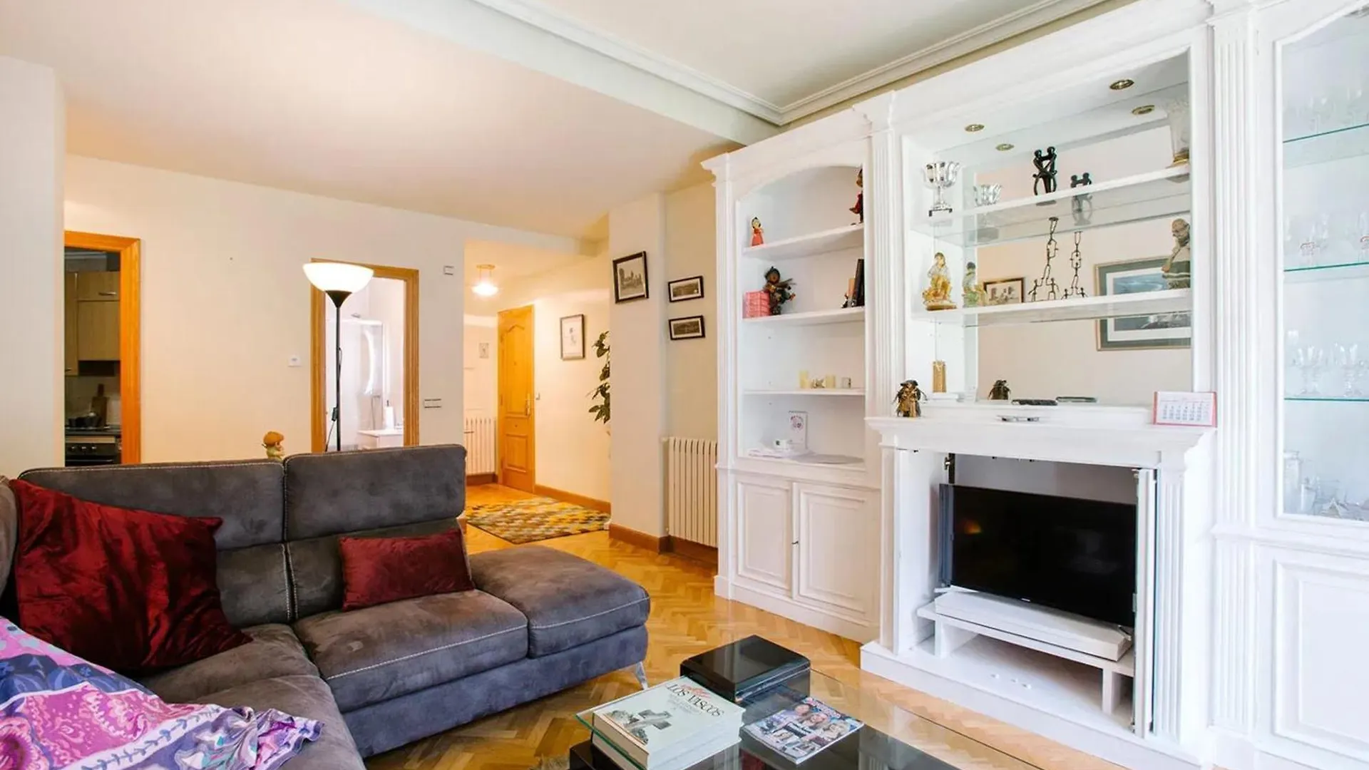 Modern Apartment In Donostia 75 M² With Jacuzzi San Sebastian